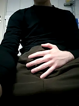 cutie anonymm online show from 10-29-25, 06:09