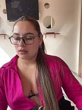 Snapshot of Gabriela-Parker_ chatting on 03-17-25, 07:48 Gabriela-Parker online show from 03-17-25, 07:48