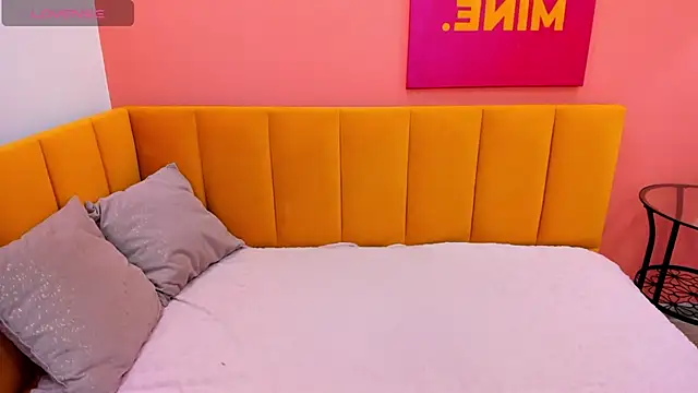 marie reyes  online show from 02-02-26, 01:59