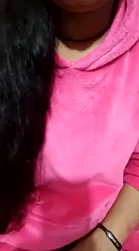Snapshot of cute-neha70 chatting on 01-22-25, 01:00 cute-neha70 online show from 01-22-25, 01:00