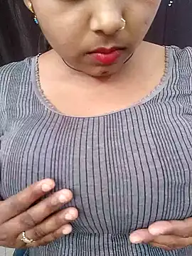 Cute-Anamika50 online show from 02-14-25, 08:52