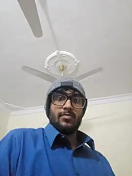 Snapshot of ur_fav_akh chatting on 02-25-26, 12:53 ur fav akh online show from 02-25-26, 12:53