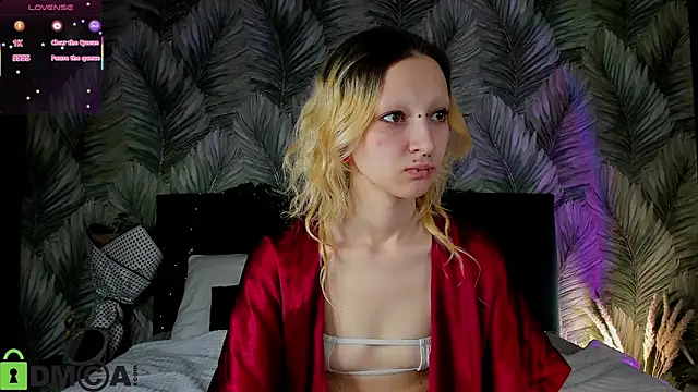 Lexy-Woorhez online show from 12-22-25, 11:29