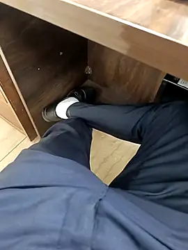 Kakabiraji online show from 11-19-25, 10:48