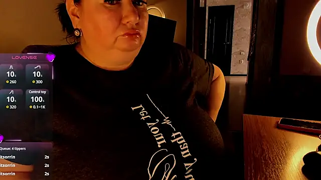 SexxyDreams1 online show from 03-22-25, 07:04