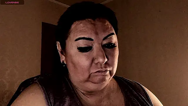 SexxyDreams1 online show from 02-01-26, 04:00