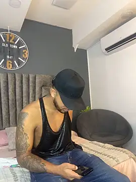 Robin Rief online show from 03-11-26, 07:31