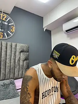 Robin Rief online show from 03-28-26, 07:35