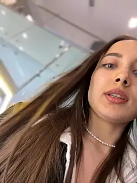 Snapshot of VelvetVixenI chatting on 04-30-26, 04:46 VelvetVixenI online show from 04-30-26, 04:46