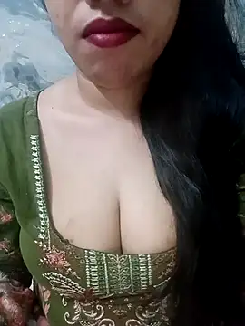 Haniya-143 online show from 04-29-26, 10:38