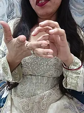 Haniya-143 online show from 06-26-26, 11:20