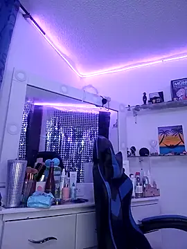 Luna SofiaXX online show from 02-08-25, 11:01