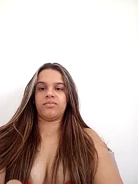 princesaa98 online show from 11-08-25, 04:18