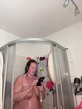 Engel mia online show from 04-21-26, 07:36