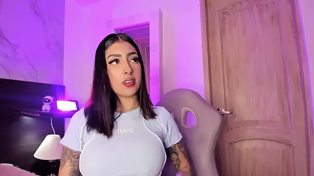 misscheelsee online show from 12-30-24, 05:02