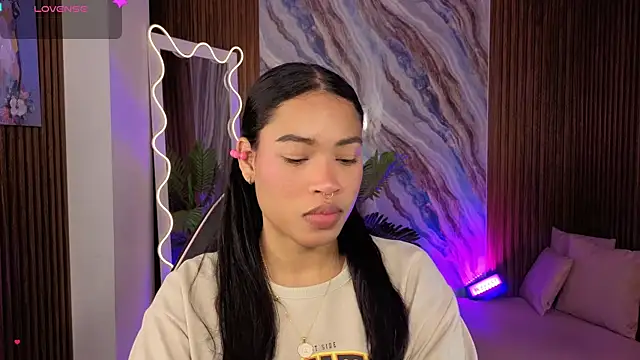 penelope tay1 online show from 04-27-26, 03:37