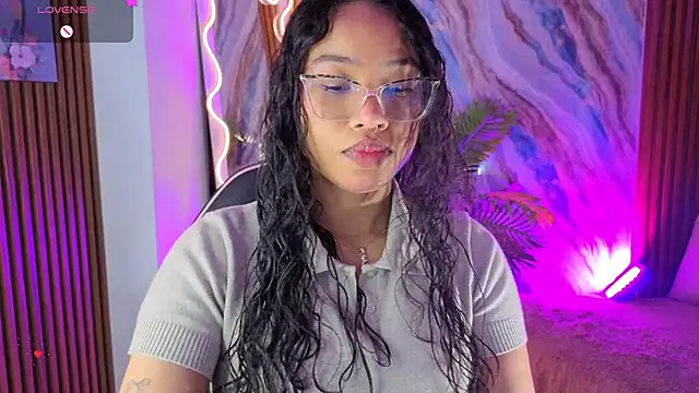 penelope tay1 online show from 06-11-26, 03:26