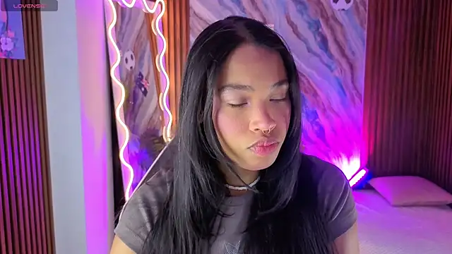 penelope tay1 online show from 07-18-26, 03:00