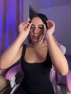 Emily-14 online show from 01-12-26, 05:56