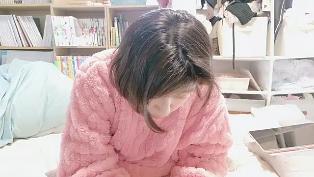 Snapshot of morikawa_sayaka chatting on 05-09-26, 11:43 morikawa sayaka online show from 05-09-26, 11:43