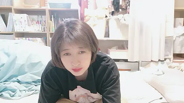 Snapshot of morikawa_sayaka chatting on 05-20-26, 03:45 morikawa sayaka online show from 05-20-26, 03:45