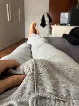 93moro online show from 12-15-24, 10:18