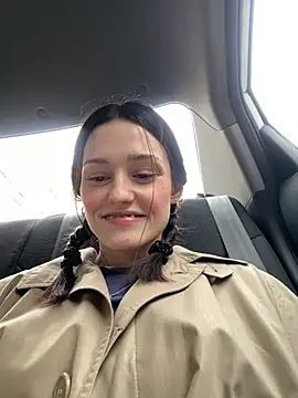 Mia Mia M online show from 04-03-26, 03:10