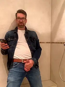 Sash Ge online show from 01-10-26, 04:53