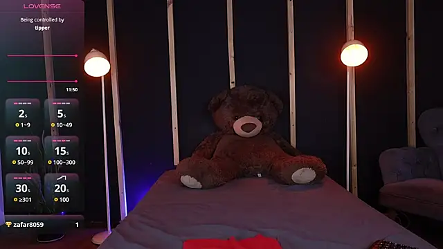 vampy dolll online show from 01-29-25, 08:04