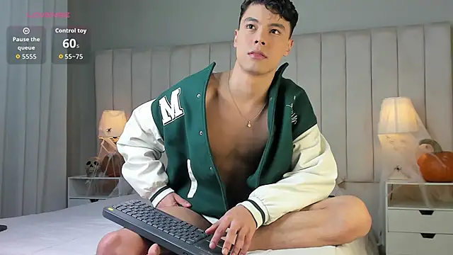 Dammon Stallion online show from 10-25-25, 03:18