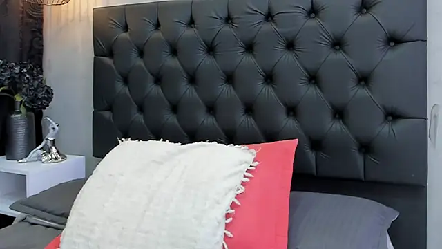 Snapshot of ricky_backus chatting on 05-15-26, 11:28 ricky backus online show from 05-15-26, 11:28
