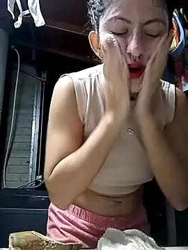 LoveElectra online show from 01-25-25, 03:51