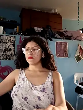 LoveElectra online show from 03-10-25, 01:21