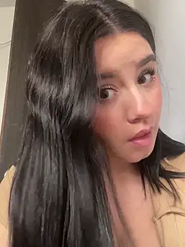 SaraBraun  online show from 02-13-25, 06:05