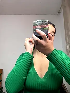 SaraBraun  online show from 09-27-25, 04:23