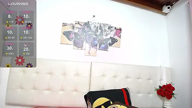 Snapshot of Ebony_Baby1 chatting on 01-09-25, 06:57 Ebony Baby1 online show from 01-09-25, 06:57