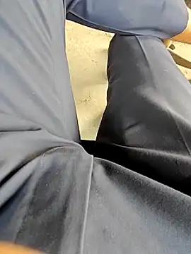 bananadick     online show from 01-06-25, 08:46