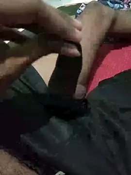 bananadick     online show from 04-04-26, 09:01