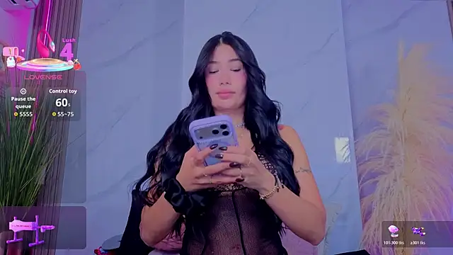 Chlooee   online show from 04-07-26, 02:12