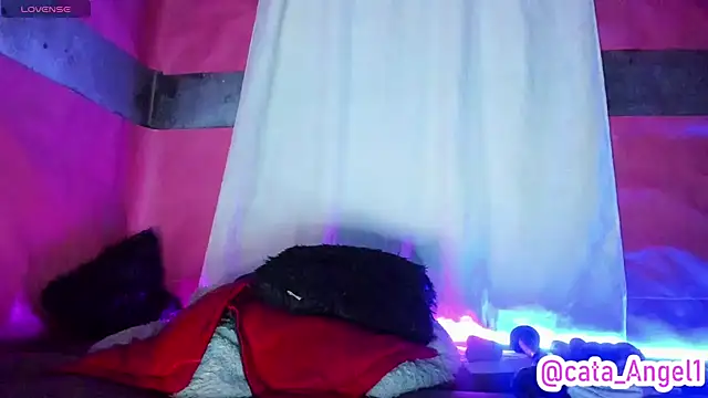 Cata-angel online show from 03-06-25, 10:58