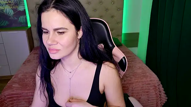 KattieSims online show from 01-21-25, 07:58