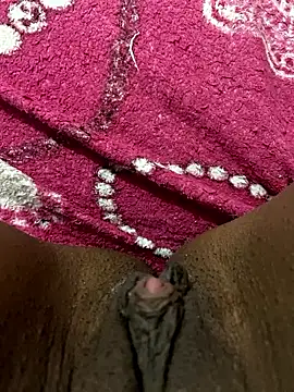 Gordelicia03 online show from 12-20-25, 02:18