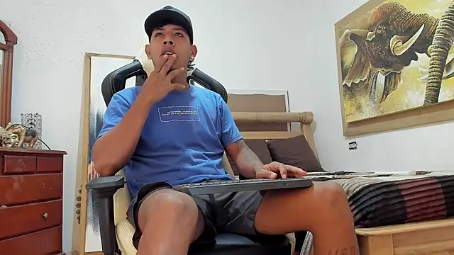 mr stiven  online show from 03-17-26, 03:11