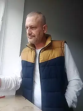 Husoban online show from 12-19-25, 09:05