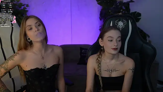 Ewa Pearl online show from 11-11-25, 03:45