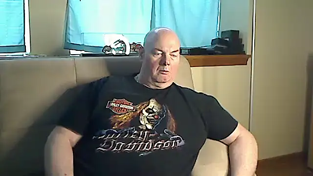 Snapshot of harley99574 chatting on 12-20-24, 05:08 harley99574 online show from 12-20-24, 05:08