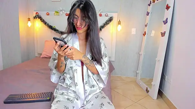 Milaspetite online show from 12-27-24, 08:50