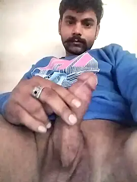 Solomen00 online show from 12-18-24, 07:36