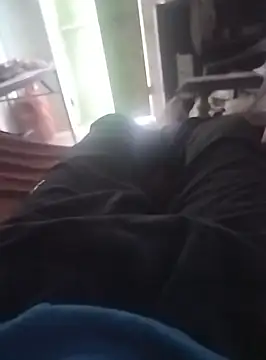 Solomen00 online show from 12-25-24, 09:24