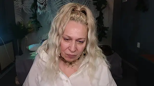 Snapshot of Penelope_Pinky chatting on 01-20-25, 08:29 Penelope Pinky online show from 01-20-25, 08:29